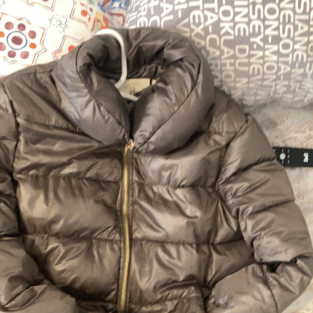 Large femme doudoune